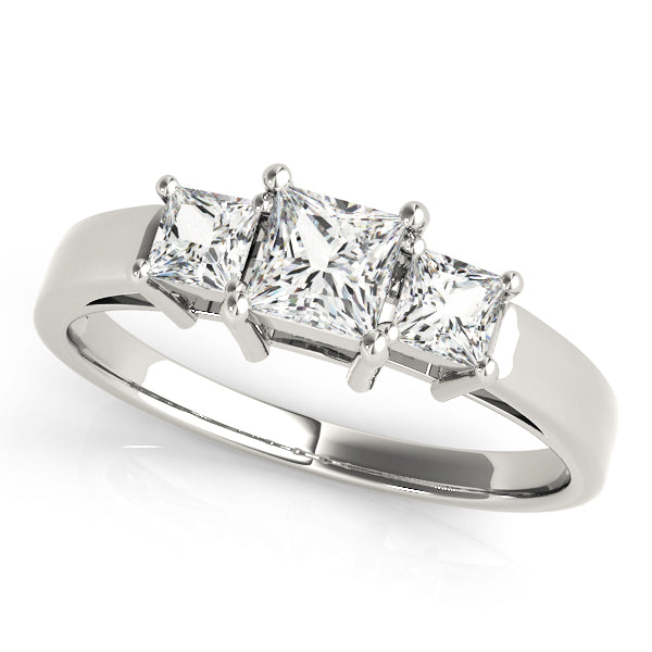 Engagement Rings/3 Stone/Princess