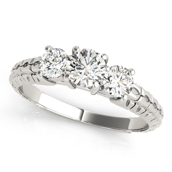 Engagement Rings/3 Stone/Round